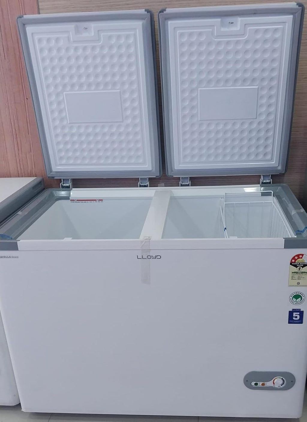 Havells Lloyd GLHT424CDV 397Litre 3 Star Hard Top Double Door Convertible Deep Freezer, ( White)