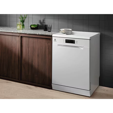 Electrolux ESA47220SW 60 cm Dishwasher | 13 Place Settings | ExtraHygiene | ExtraPower | AirDry Technology | Suraj Electronics Delhi NCR