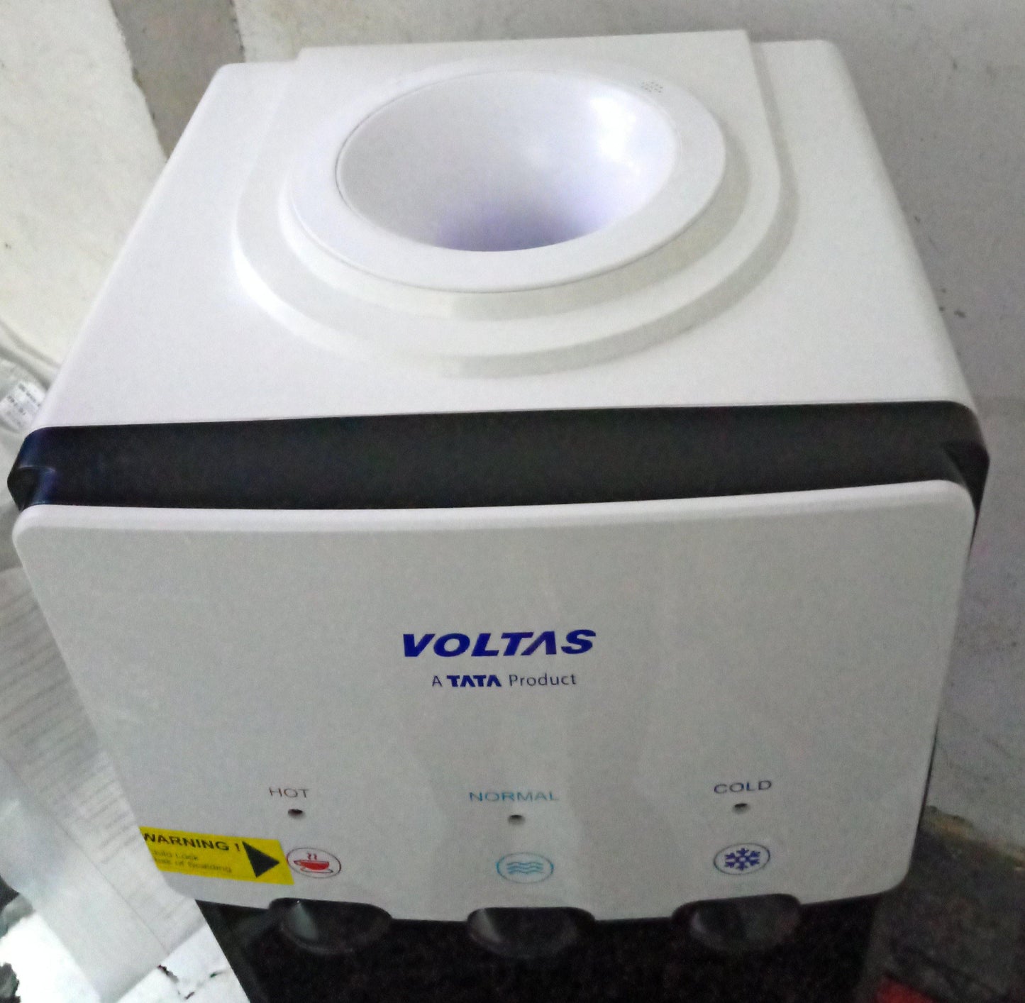 Voltas Minimagic SPRING R V PLUS Water Dispenser with Refrigerator | Hot/Cold/Normal | Floor Mounted | Suraj Electronics
