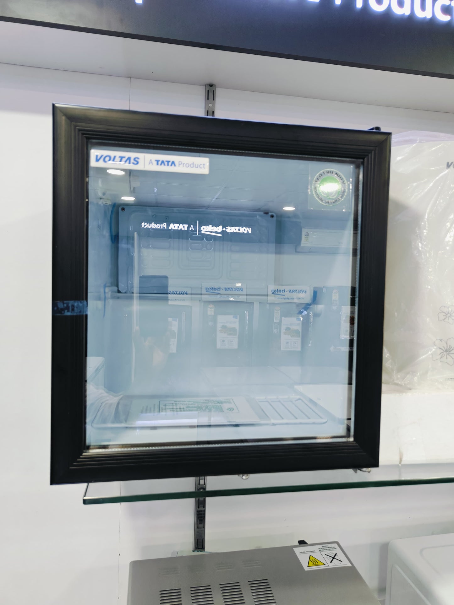 Voltas VC GT 50 Minibar Visi Cooler – 50 Litres, Single Door, Black | Compact Mini Refrigerator with Optional Freezer | Ideal for Home, Office, and Hospitality Use